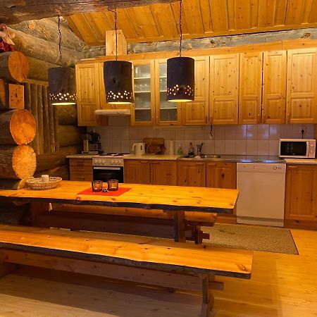 Levi Log Cabin - Viprakka 4A Luaran gambar