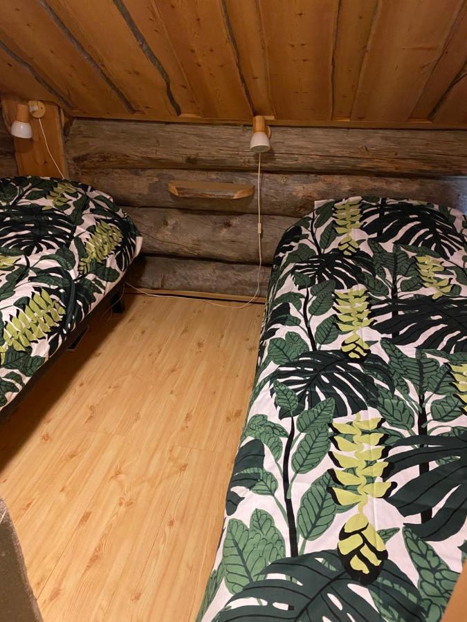 Levi Log Cabin - Viprakka 4A Luaran gambar