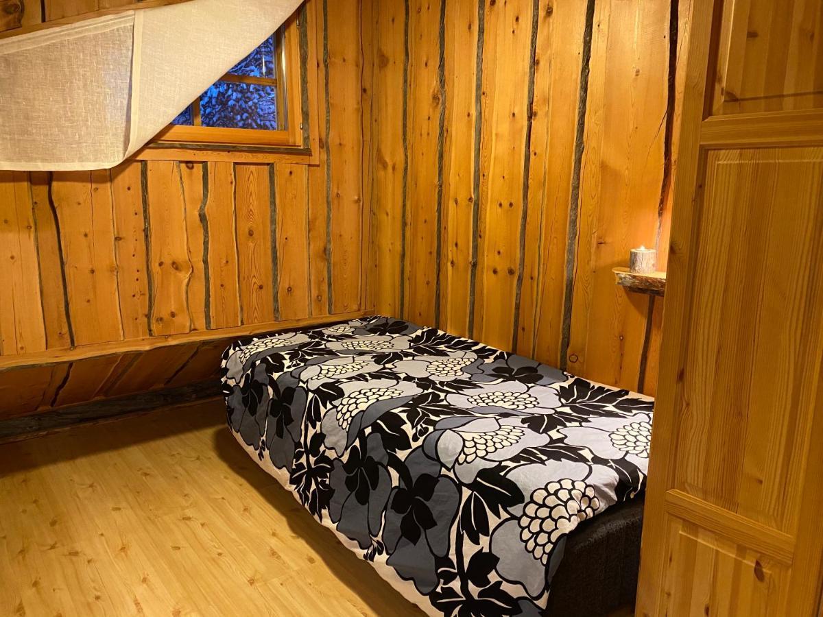 Levi Log Cabin - Viprakka 4A Luaran gambar